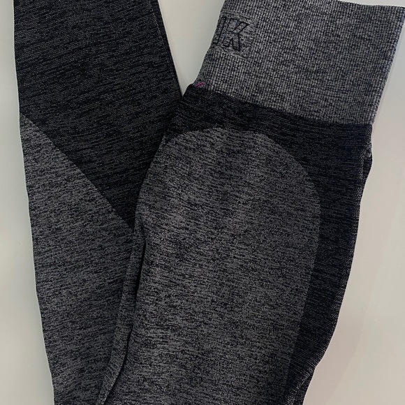 PINK leggings - Picture 4 of 4